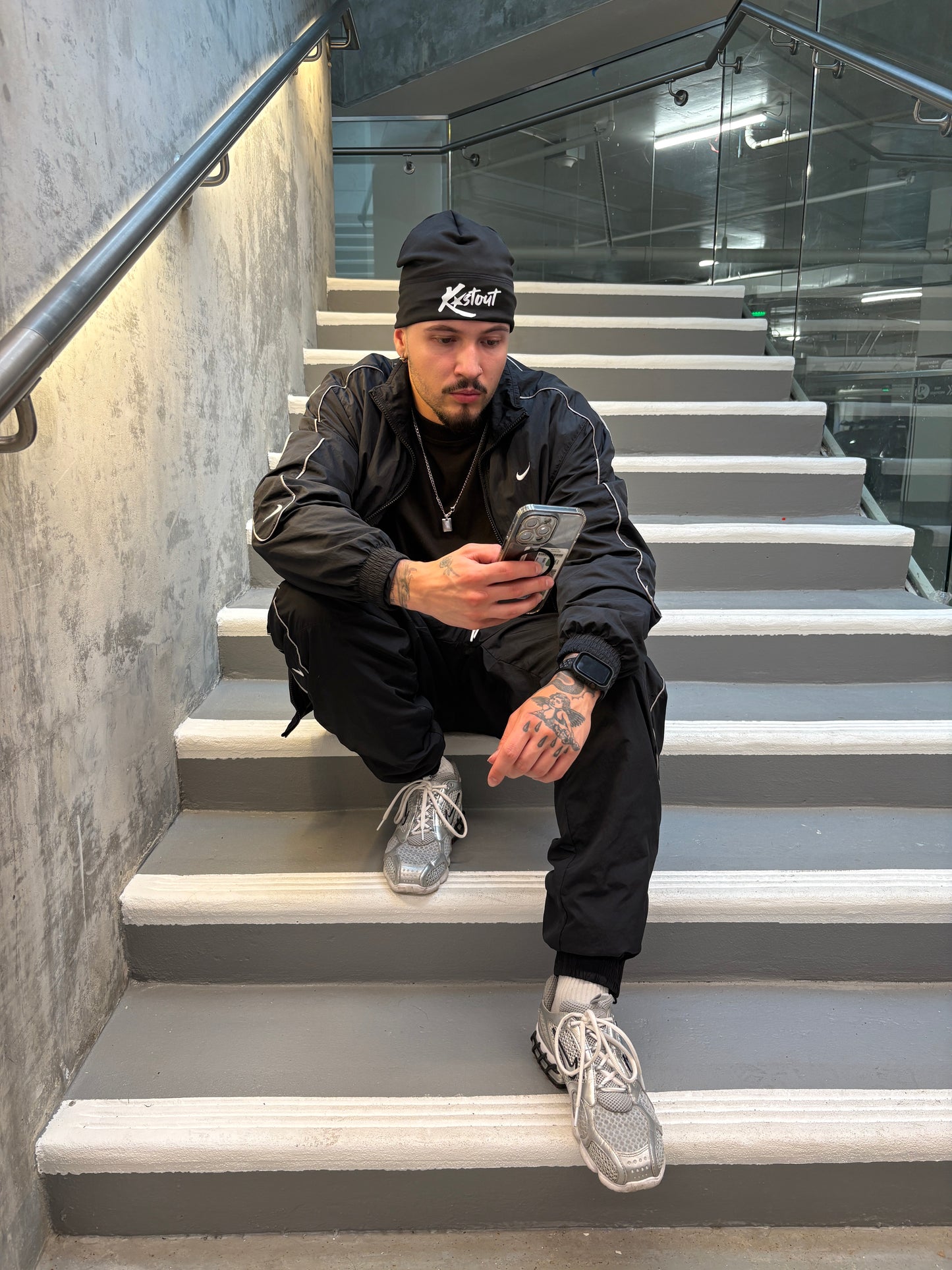 Black Kastout Wave Cap